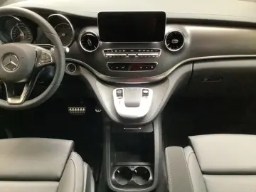 V 300 d Avantgarde Edition AMG AIRMATIC/AHK2,5t