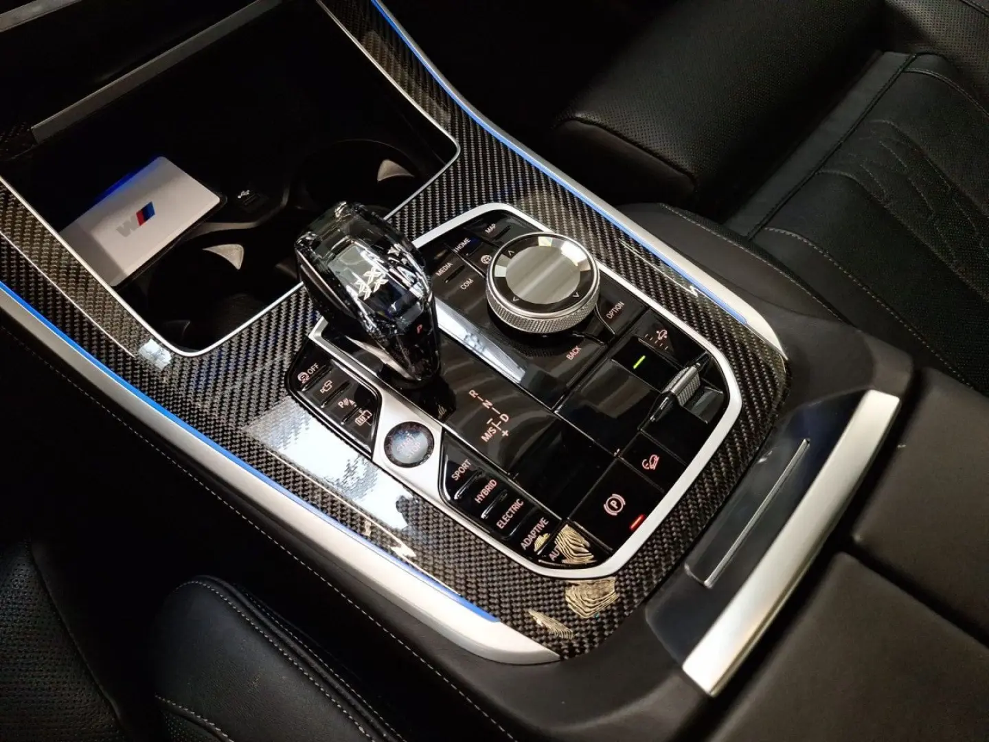 X5 xDrive45e M Sport Laser DA PA+ Pano KomfSitze
