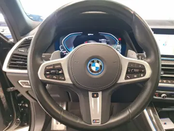 X5 xDrive45e M Sport Laser DA PA+ Pano KomfSitze