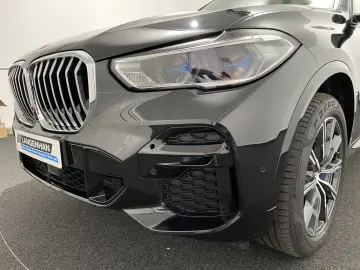 X5 xDrive40d M PAKET/HEAD-UP/AHK/STANDHEIZUNG/HA
