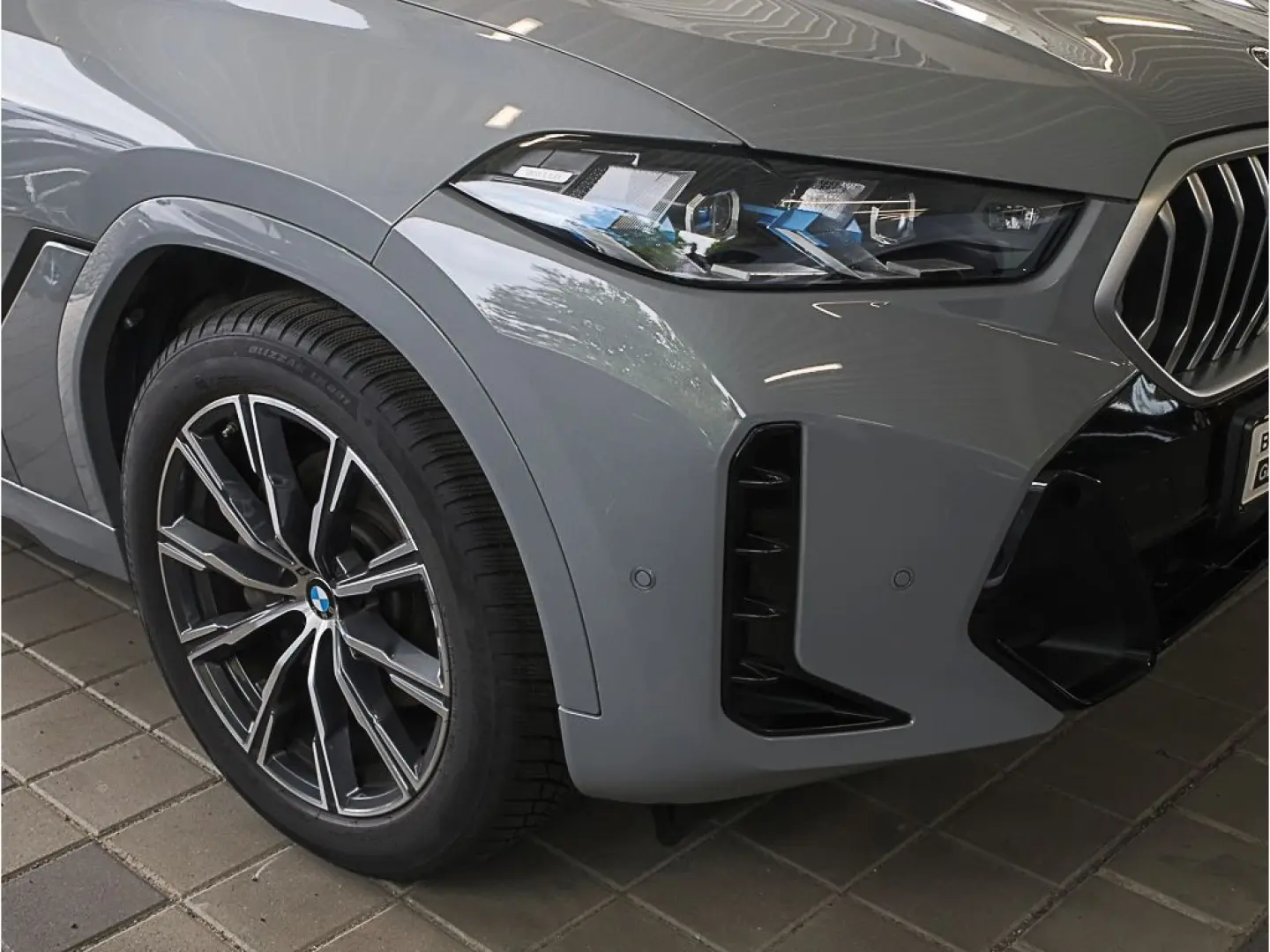 X6 30 d, M-Sport, DriveAssPro, ParkAssPro, Stand