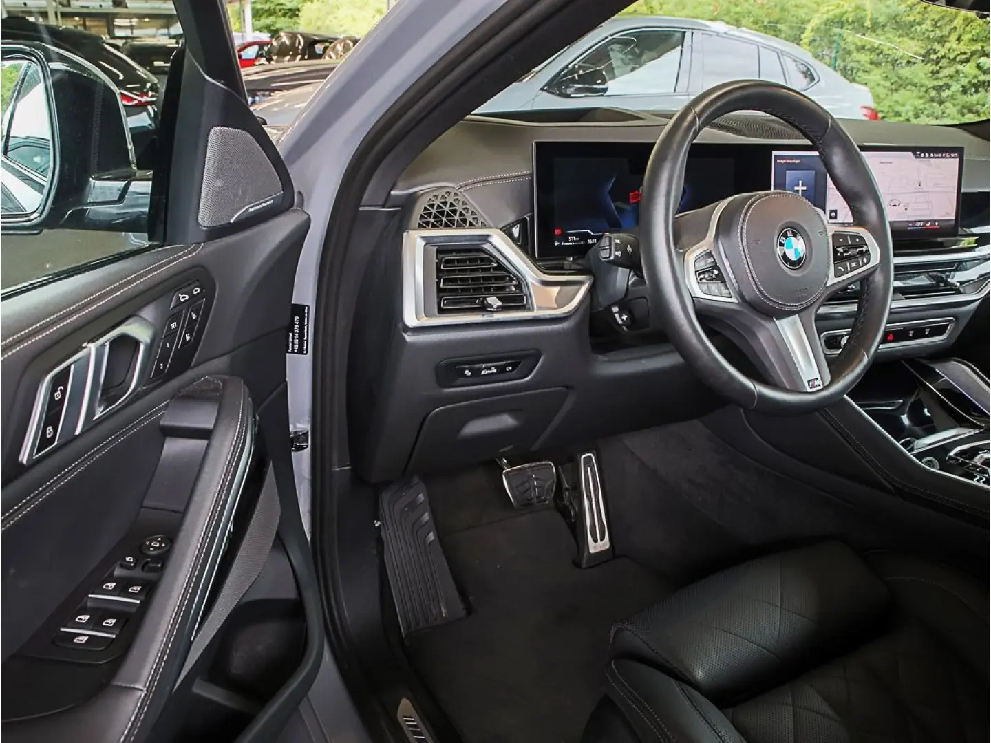 X6 30 d, M-Sport, DriveAssPro, ParkAssPro, Stand