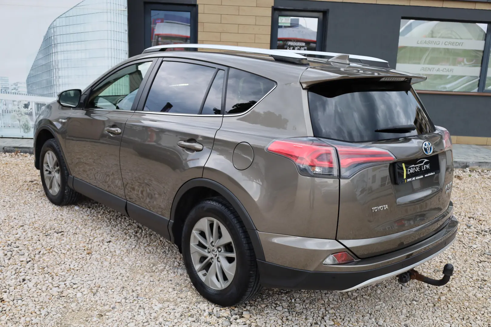 Toyota RAV4 2.5 VVT-i HSD 4x4 Luxury