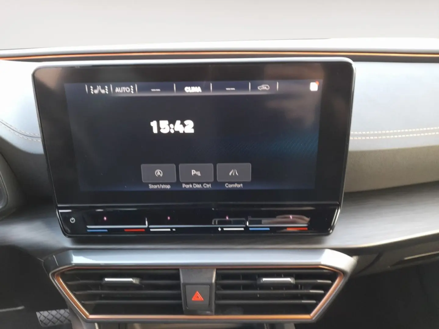 Formentor 2.0 TSI 4Drive *ACC*LED*Navi*