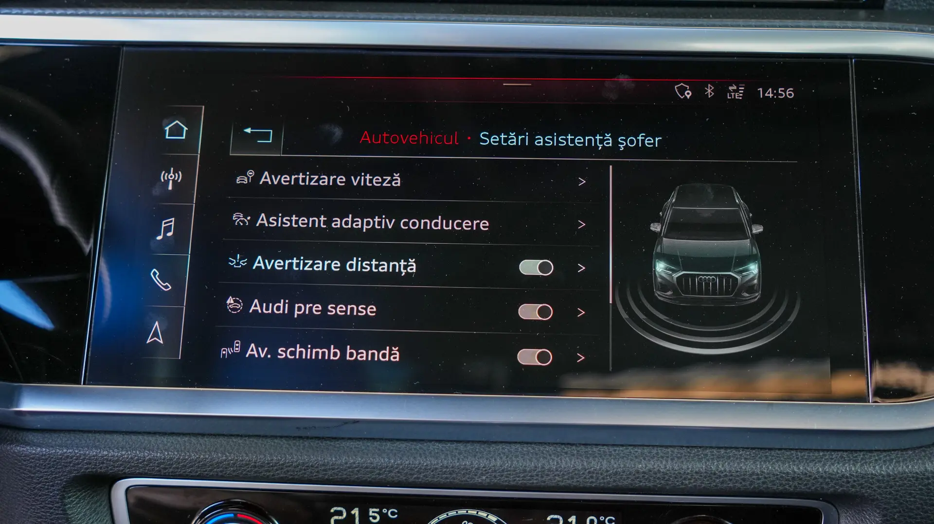 AUDI Q3 40 2.0TFSI S LINE