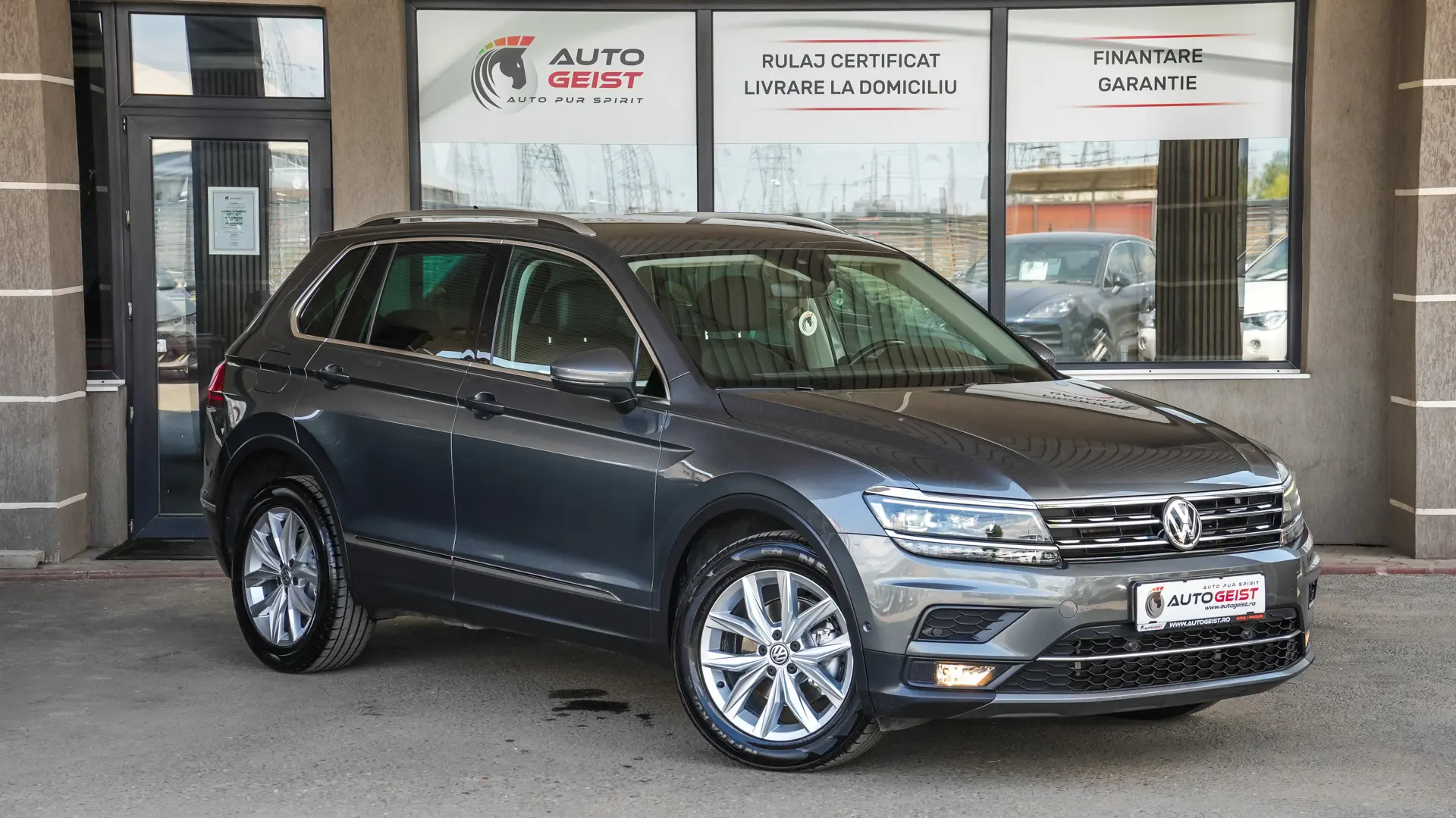 VW TIGUAN
