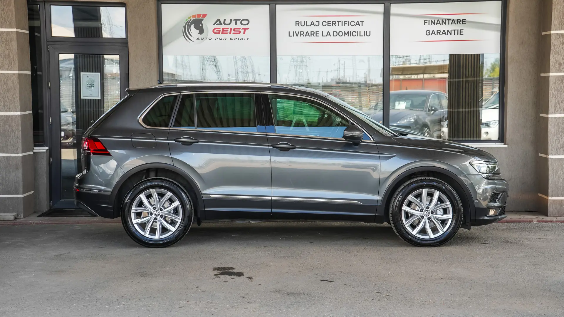 VW TIGUAN