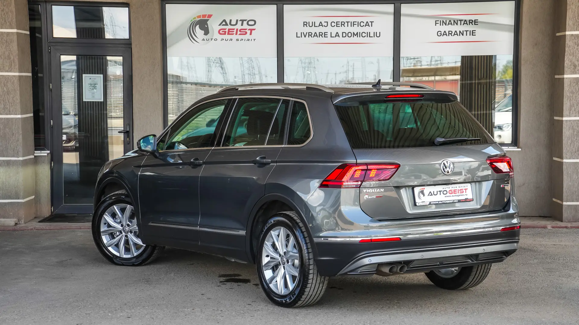 VW TIGUAN