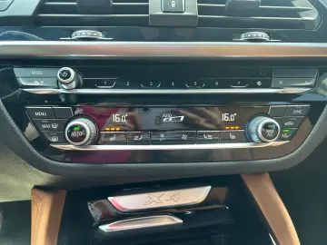 BMW X4 xDrive20d xLine