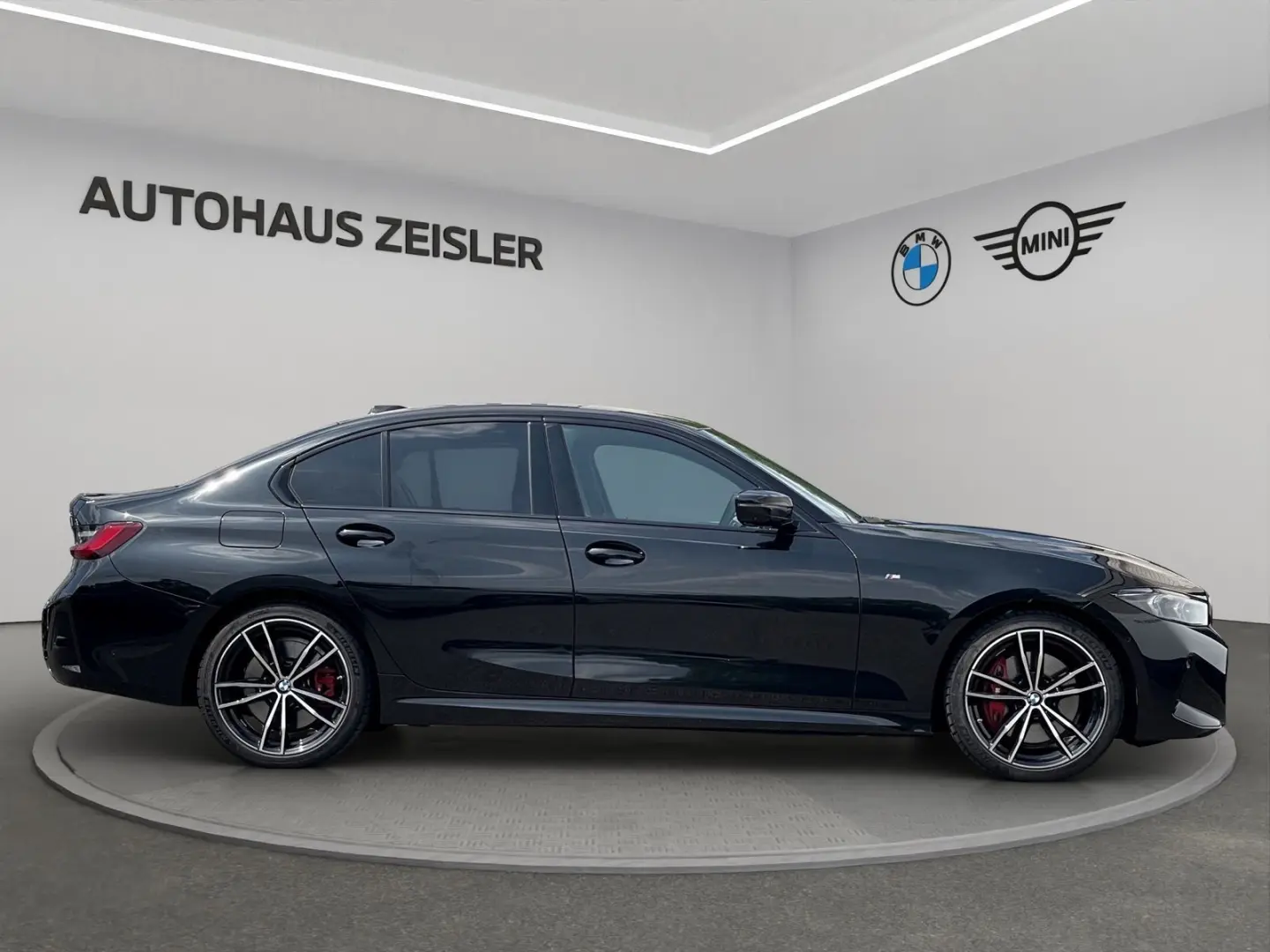 330i xDrive Limousine M SPORTPAKET *9tkm* Leder 