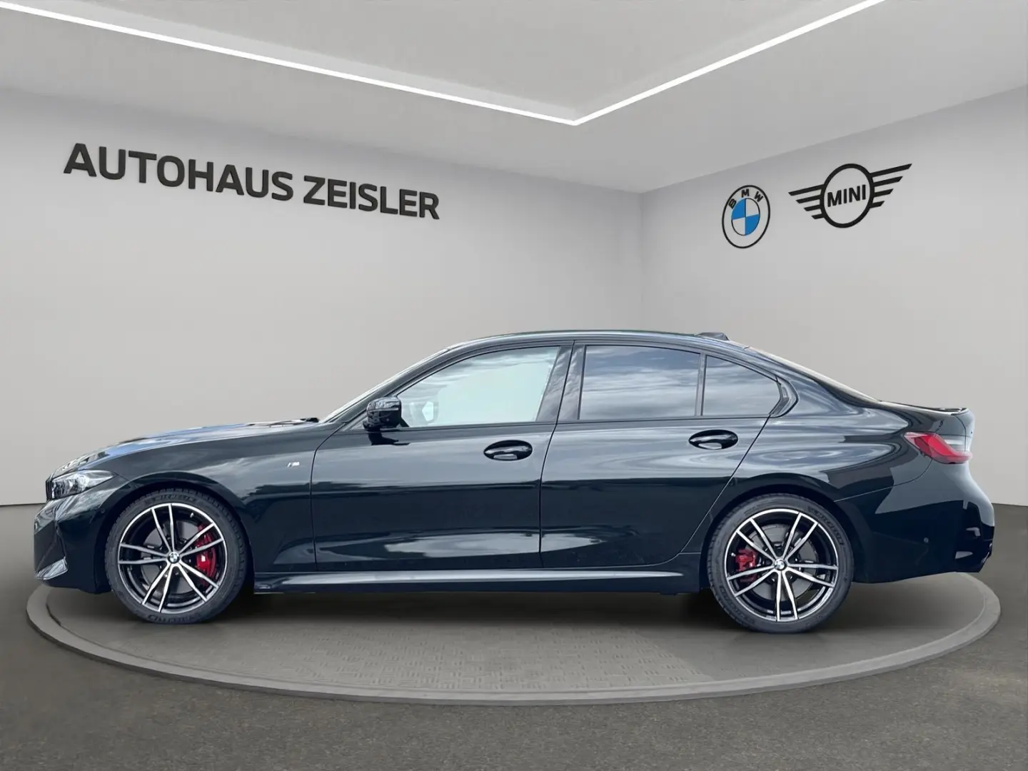 330i xDrive Limousine M SPORTPAKET *9tkm* Leder 