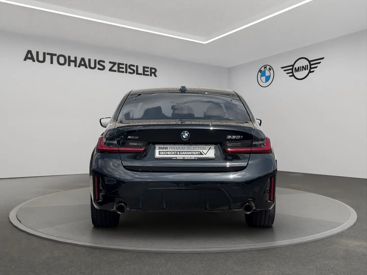 330i xDrive Limousine M SPORTPAKET *9tkm* Leder 