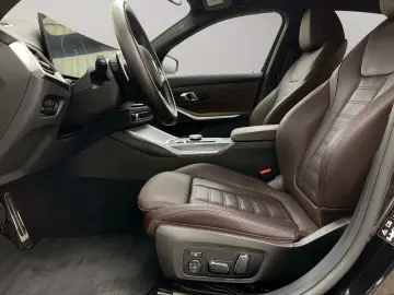 330i xDrive Limousine M SPORTPAKET *9tkm* Leder 