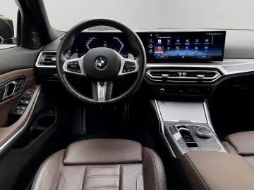 330i xDrive Limousine M SPORTPAKET *9tkm* Leder 