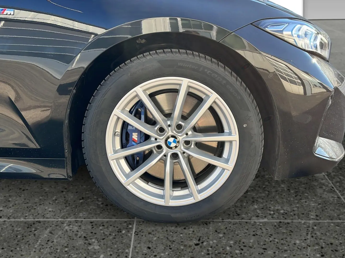 M340d xDrive Limousine HiFi DAB LED RFK Shz PDC