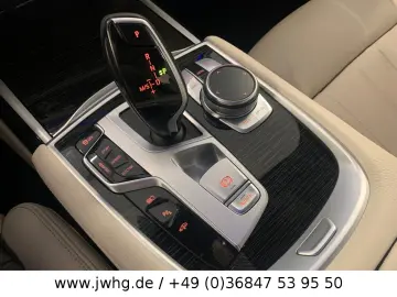 745 e M Sport DISPLAY KEY/LED+/HUD/COCK-PRO