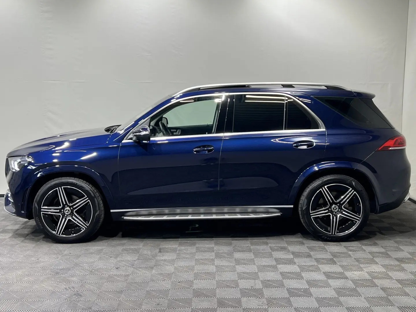 GLE 400 d AMG MultiKontur+Memory+Trittbretter !!