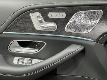 GLE 400 d AMG MultiKontur+Memory+Trittbretter !!