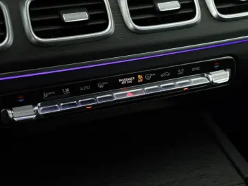 GLE 400 d 4M Coupé AMG AIRMATIC Pano Kam AHK 22