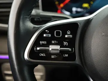 GLE 400 d 4M Coupé AMG AIRMATIC Pano Kam AHK 22