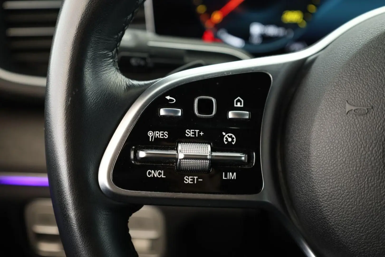 GLE 400 d 4M Coupé AMG AIRMATIC Pano Kam AHK 22