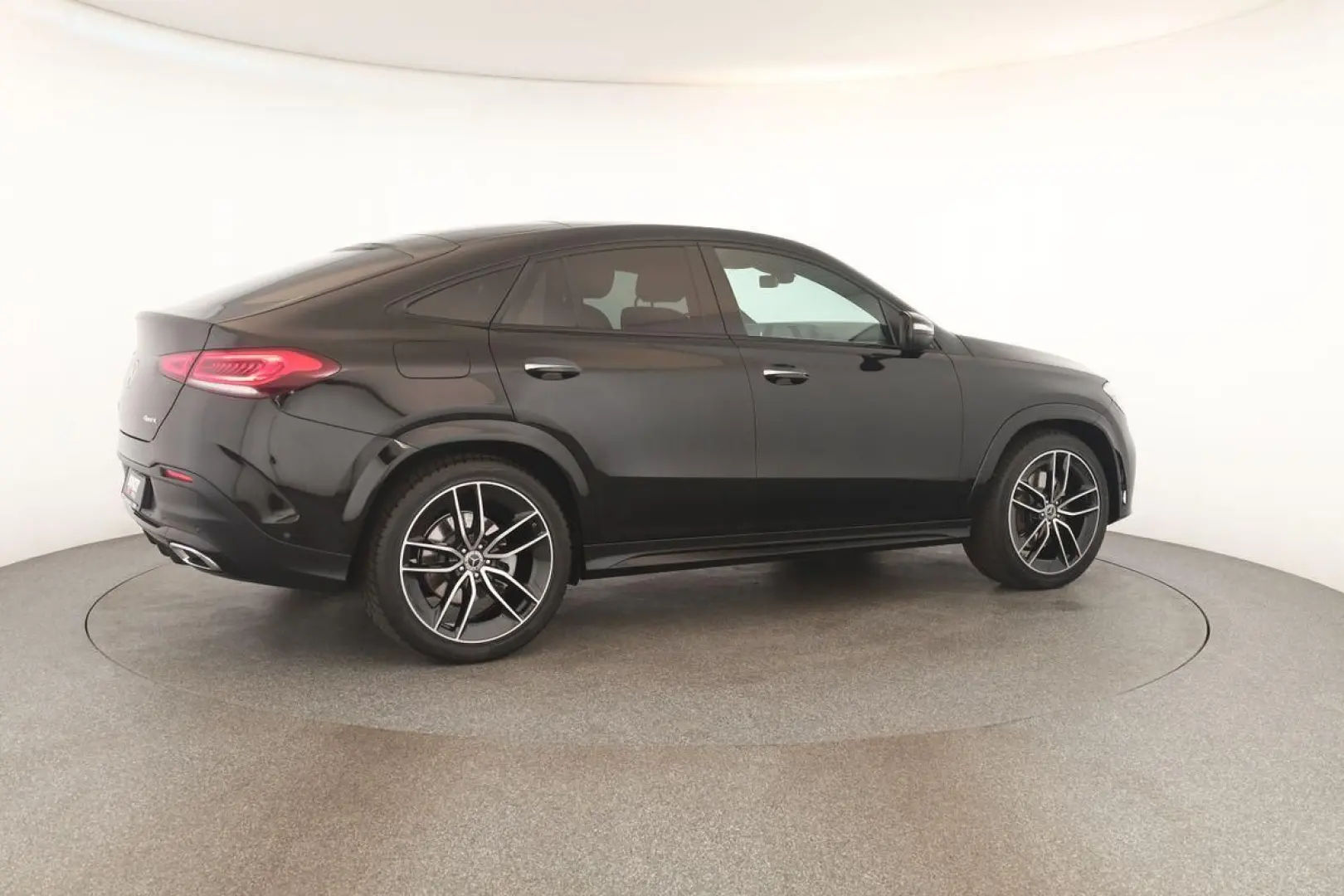 GLE 400 d 4M Coupé AMG AIRMATIC Pano Kam AHK 22