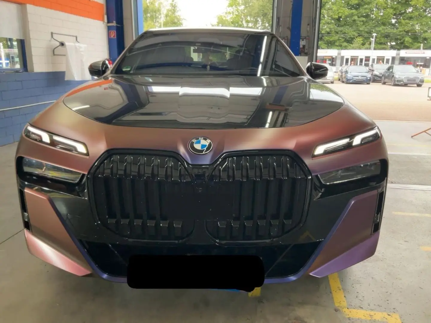 740d xDrive M Sport Pro B&W PANO HUD STANDHEIZUN