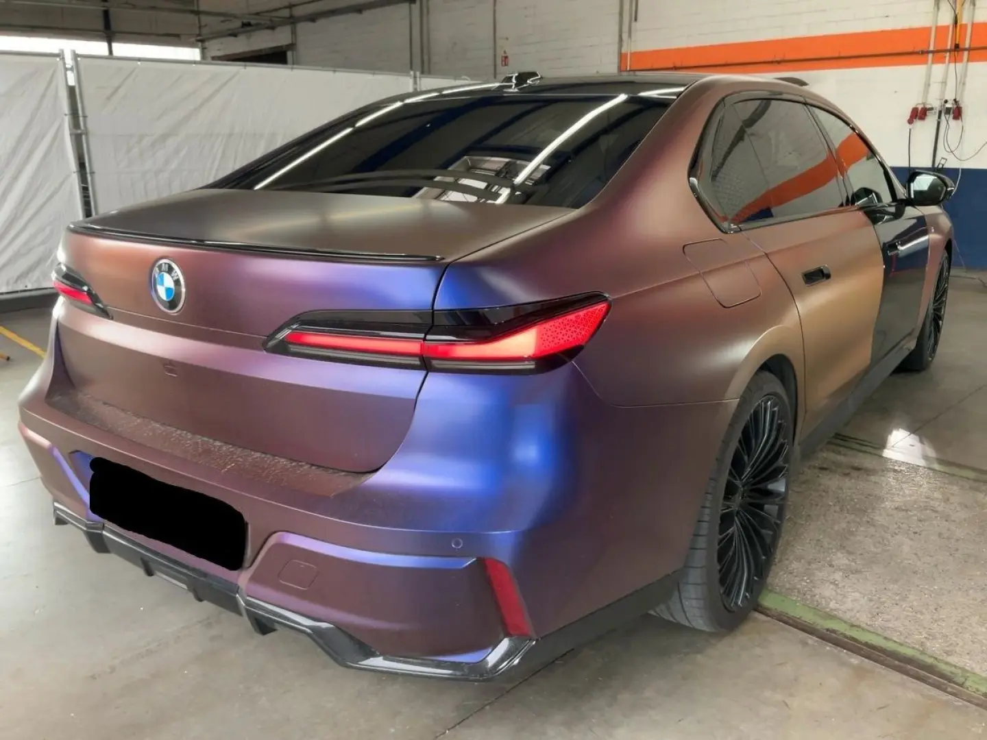 740d xDrive M Sport Pro B&W PANO HUD STANDHEIZUN