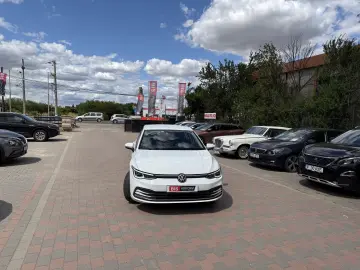 Volkswagen Golf 2.0 TDI DSG Style