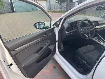 Volkswagen Golf 2.0 TDI DSG Style