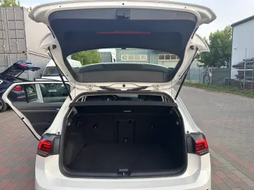 Volkswagen Golf 2.0 TDI DSG Style