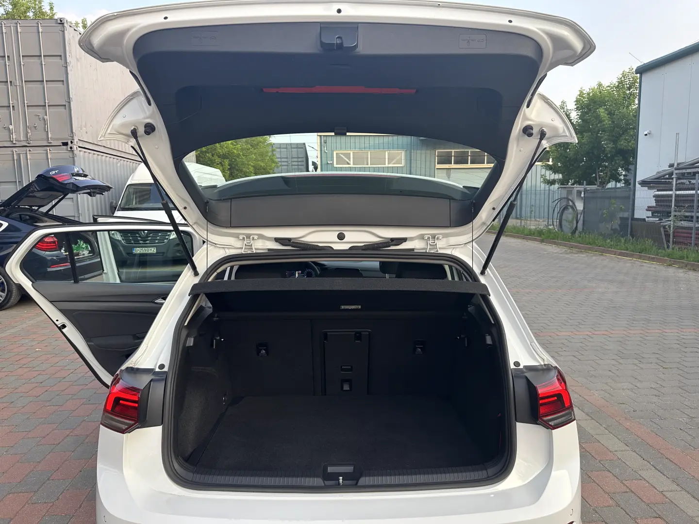 Volkswagen Golf 2.0 TDI DSG Style