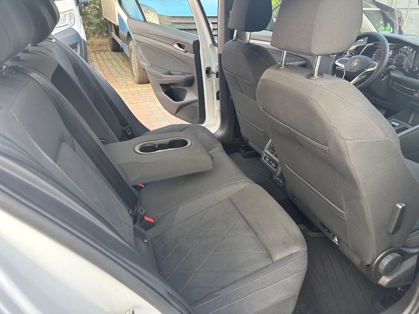 Volkswagen Golf 2.0 TDI DSG Style