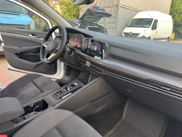 Volkswagen Golf 2.0 TDI DSG Style