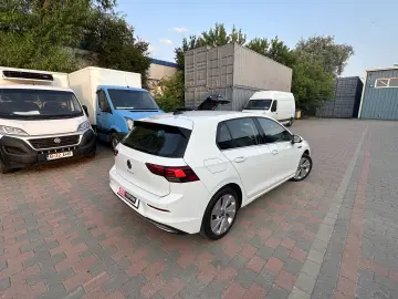 Volkswagen Golf 2.0 TDI DSG Style