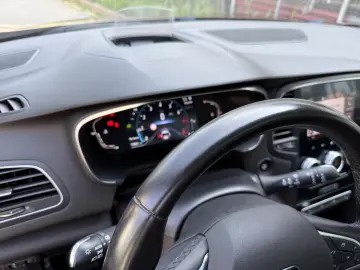 Renault Megane TCe GPF EDC Intens