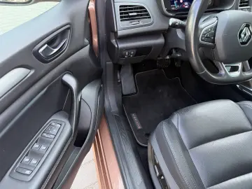 Renault Megane TCe GPF EDC Intens