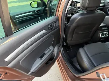 Renault Megane TCe GPF EDC Intens