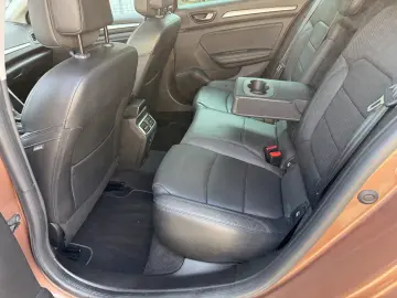 Renault Megane TCe GPF EDC Intens