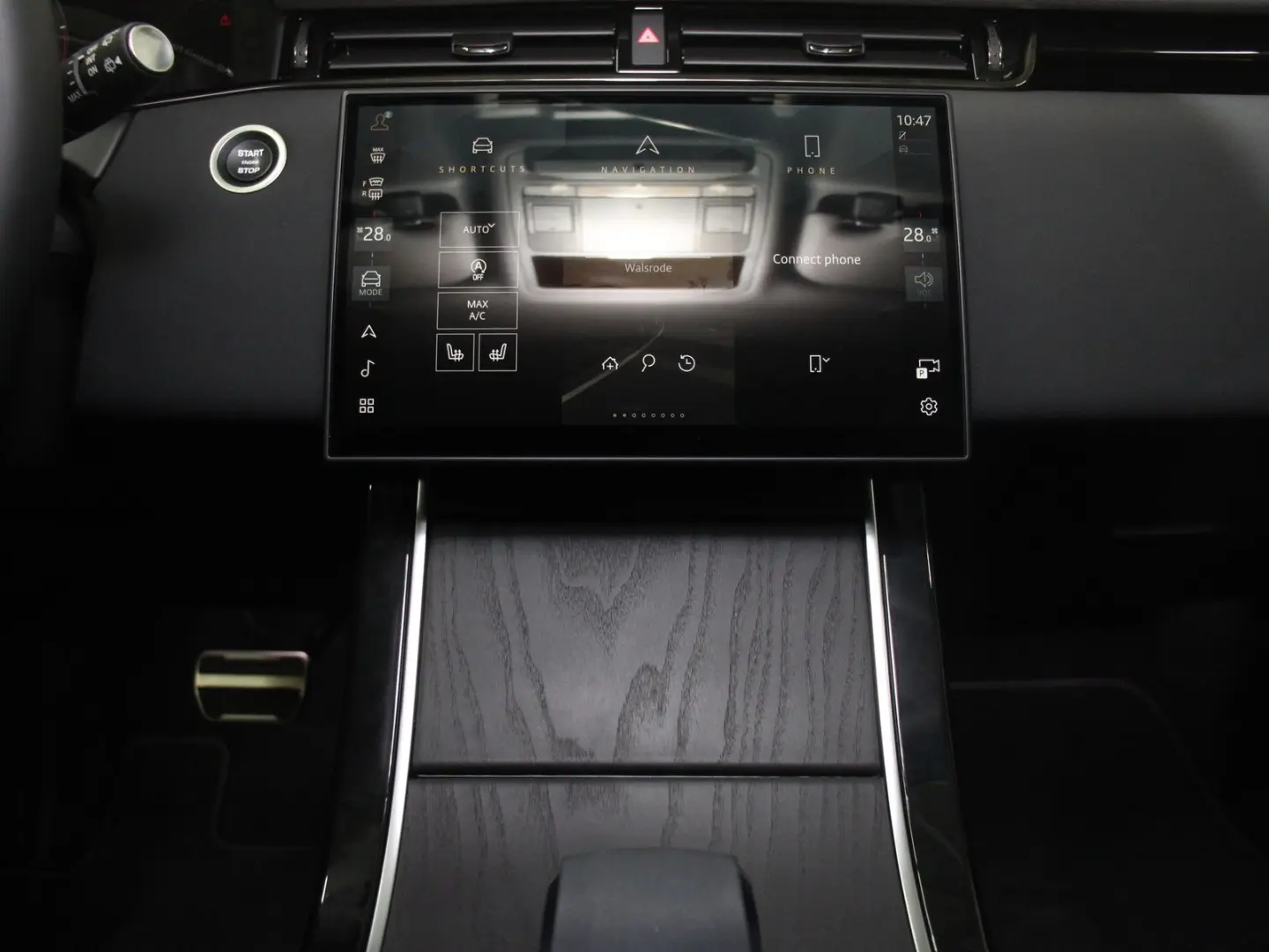 Range Rover Evoque D200 Dynamic SE AHK Black Pac
