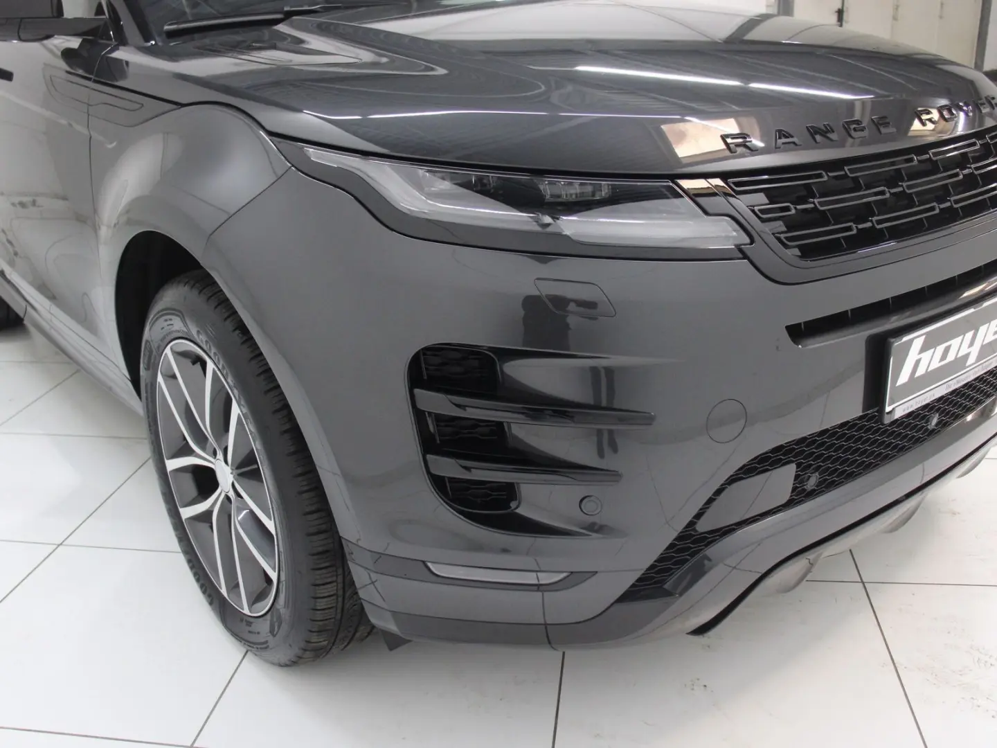 Range Rover Evoque D200 Dynamic SE AHK Black Pac