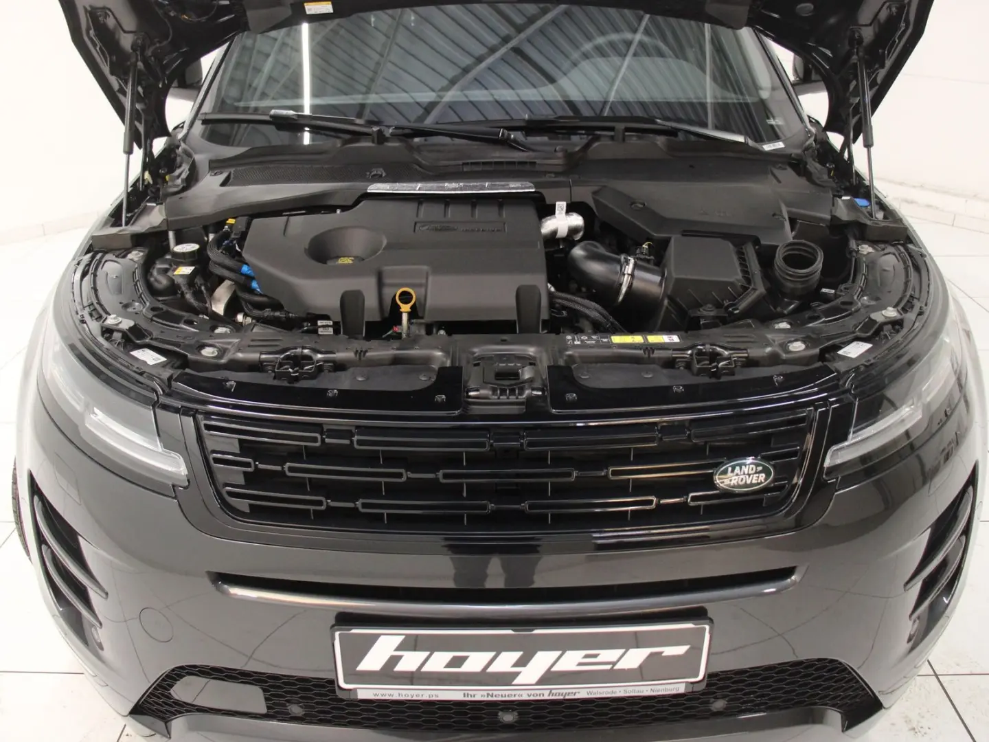 Range Rover Evoque D200 Dynamic SE AHK Black Pac
