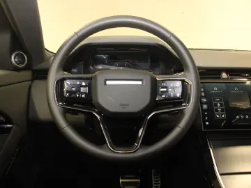 Range Rover Evoque D200 Dynamic SE Pano Black Pa