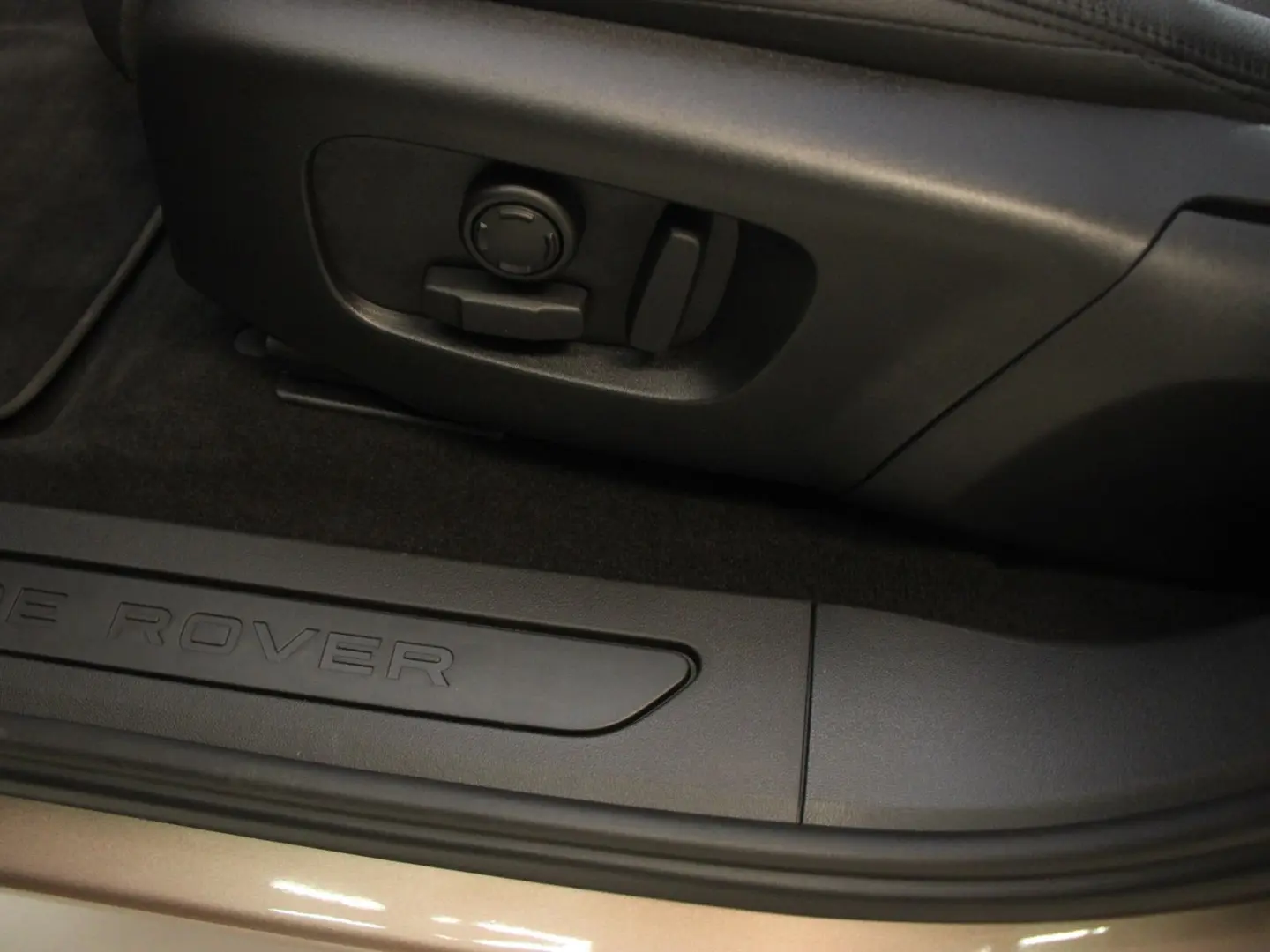 Range Rover Evoque D200 S Winter Paket Black Pac