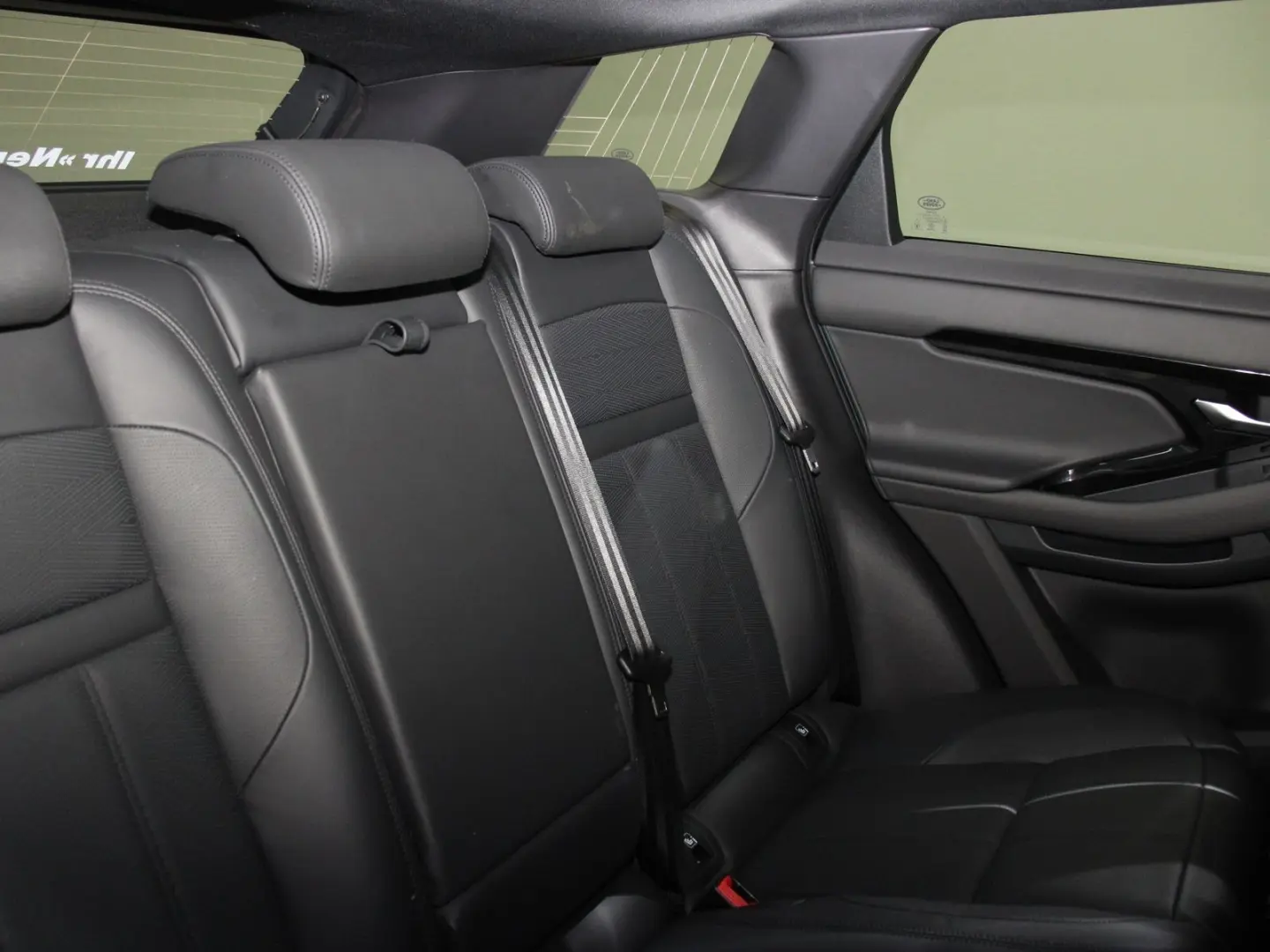 Range Rover Evoque D200 Dynamic HSE Pano Winter 
