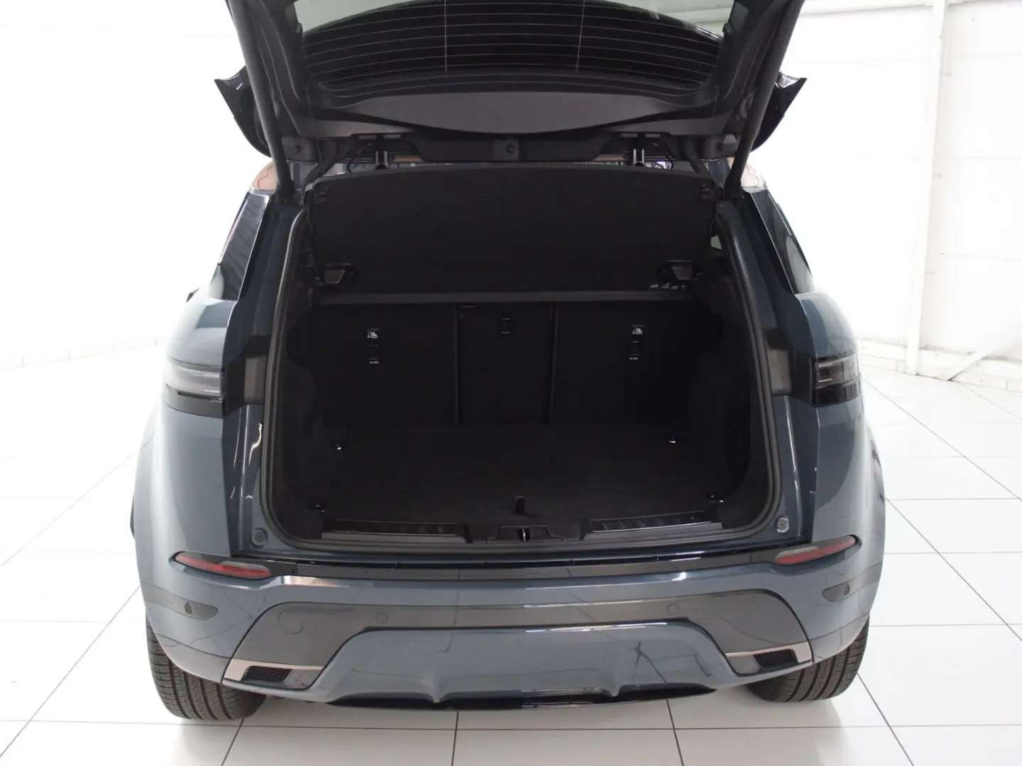 Range Rover Evoque D200 Dynamic HSE Pano Winter 