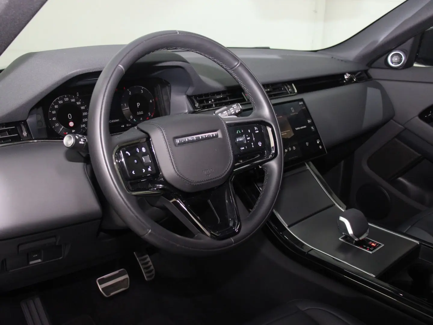 Range Rover Evoque D200 Dynamic HSE Pano Winter 