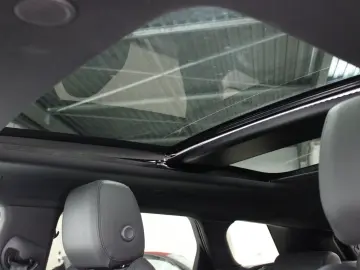 Range Rover Evoque D200 Dynamic HSE Pano Winter 