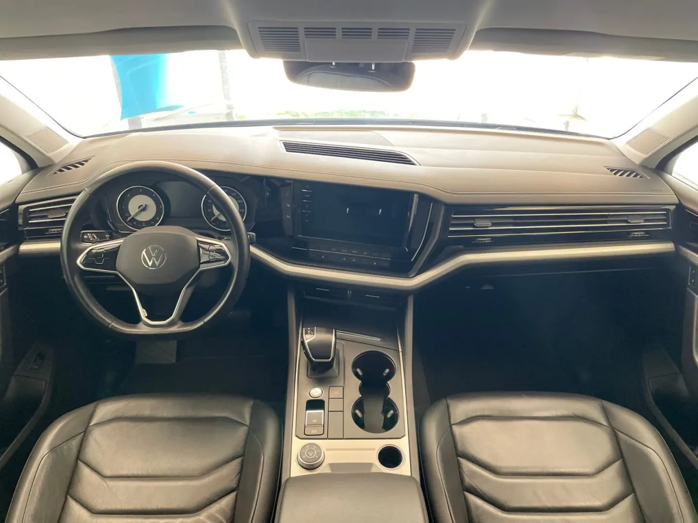 Touareg 3.0 V6 TDI 4Motion Automatik *Leder*