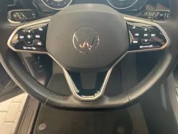 Touareg 3.0 V6 TDI 4Motion Automatik *Leder*